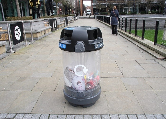 Hooded Litter bin | Urban Furnishing | Power Bear by German Distribution