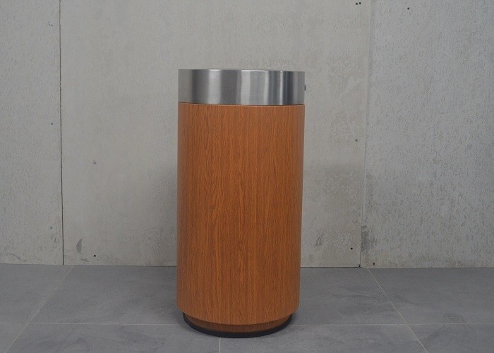 Oak Litter Bin | Urban Furnishing | Abu Dhabi, Dubai, UAE | Power Bear by German Distribution