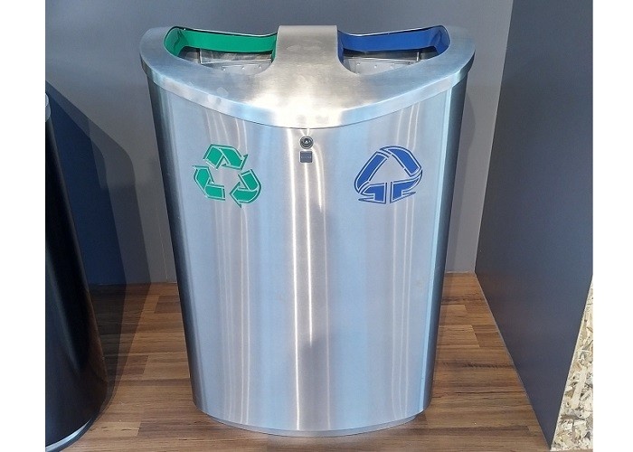 Vicosa Litter and Garbage recycling Bin Dubai Oak Litter Bin | Urban Furnishing | Dubai, UAE | Power Bear by German Distribution